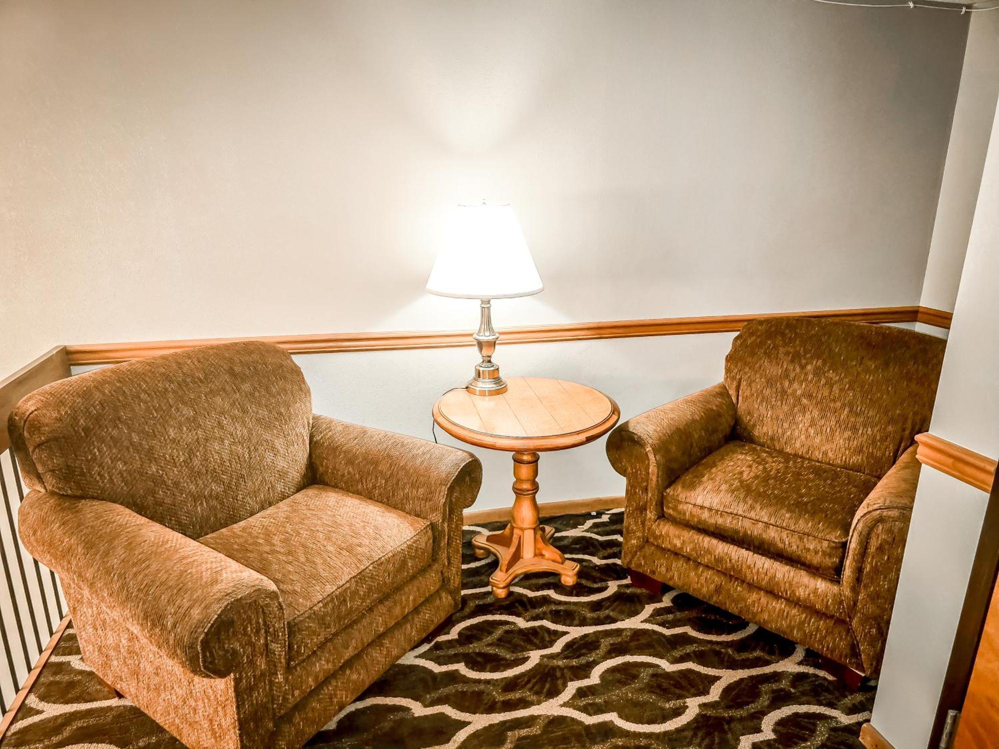 Quality Inn Селинсгроув Екстериор снимка