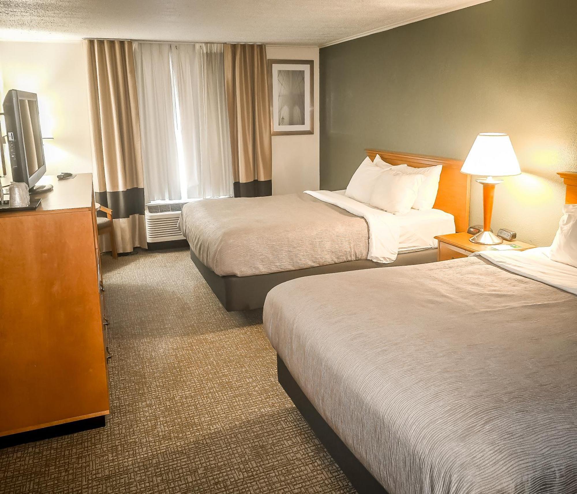 Quality Inn Селинсгроув Екстериор снимка